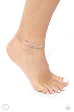 Load image into Gallery viewer, Glistening Gauge Silver Anklet- Paparazzi