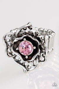 Glowing Gardens Pink Ring- Paparazzi