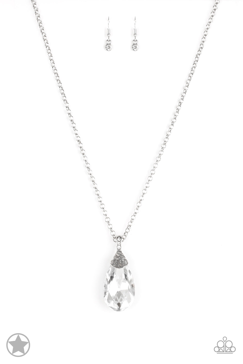 Spellbinding Sparkle White Necklace- Paparazzi