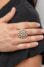 Load image into Gallery viewer, SELFIE-Confidence Gold Ring- Paparazzi