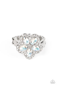 Efflorescent Envy White Ring- Paparazzi