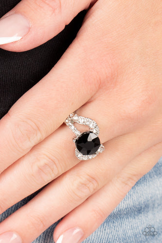 Blockbuster Boom Black Ring- Paparazzi