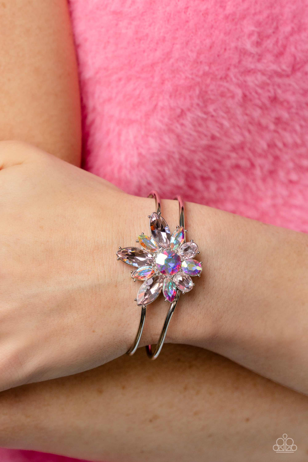 Chic Corsage Multi Bracelet- Paparazzi