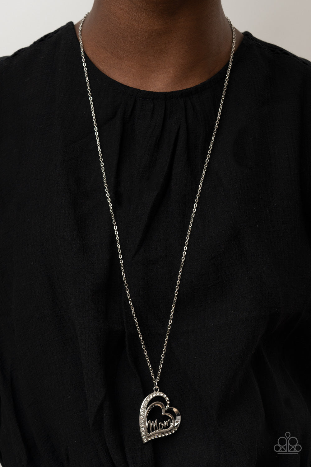 A Mothers Heart White Necklace- Paparazzi