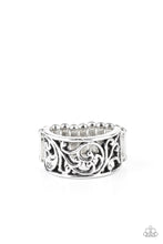 Load image into Gallery viewer, Di-VINE Design Silver Ring- Paparazzi