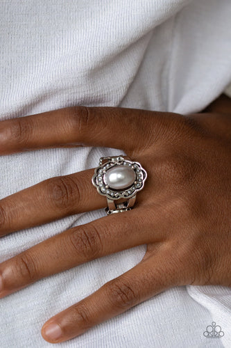 Metro Marina Silver Ring- Paparazzi